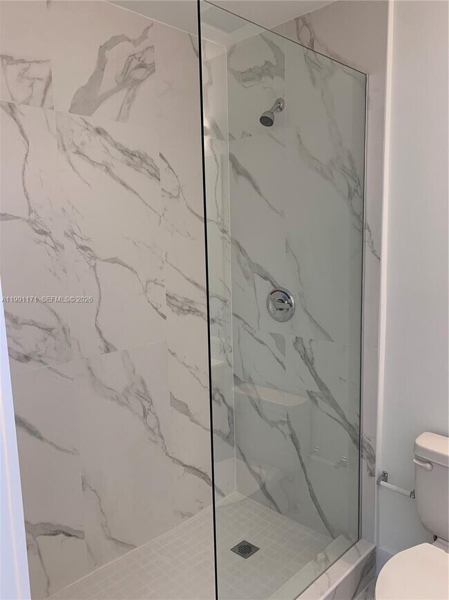 Building Photo - 4100 SW 64th Ave