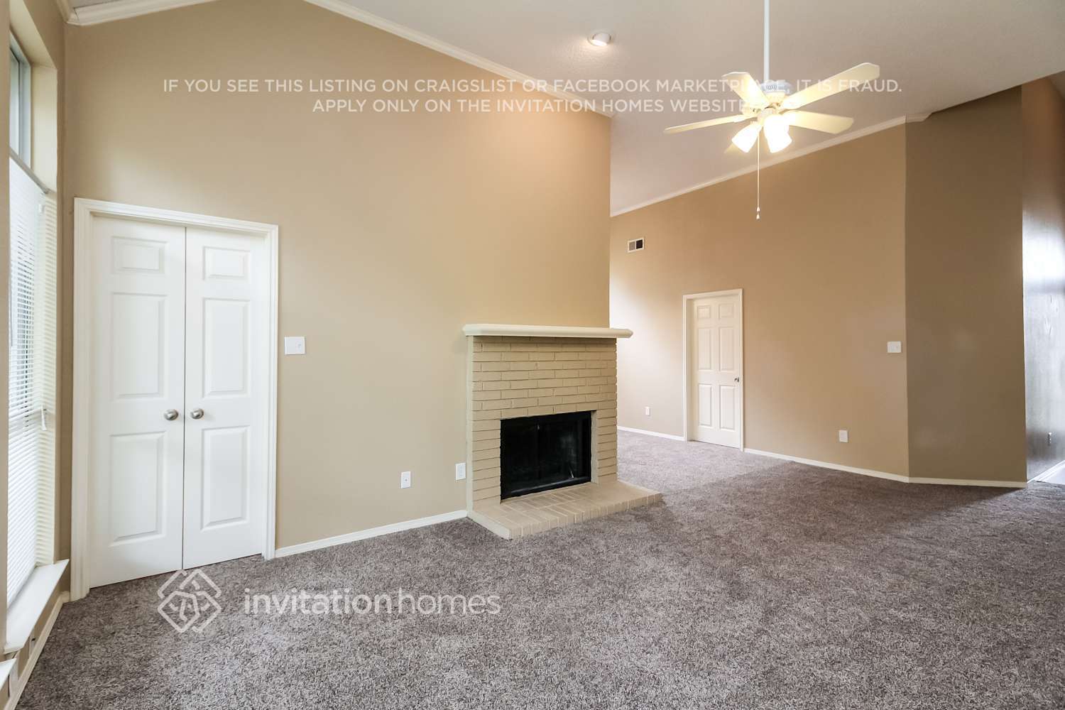 Building Photo - 12418 Summer Hill Dr
