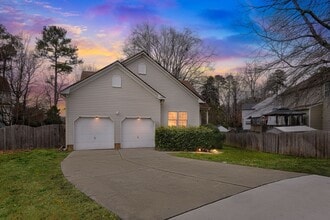 Building Photo - 6044 Steeplechase Ln