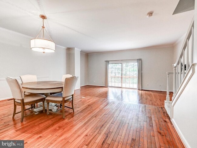 Building Photo - 29 Tenby Ct