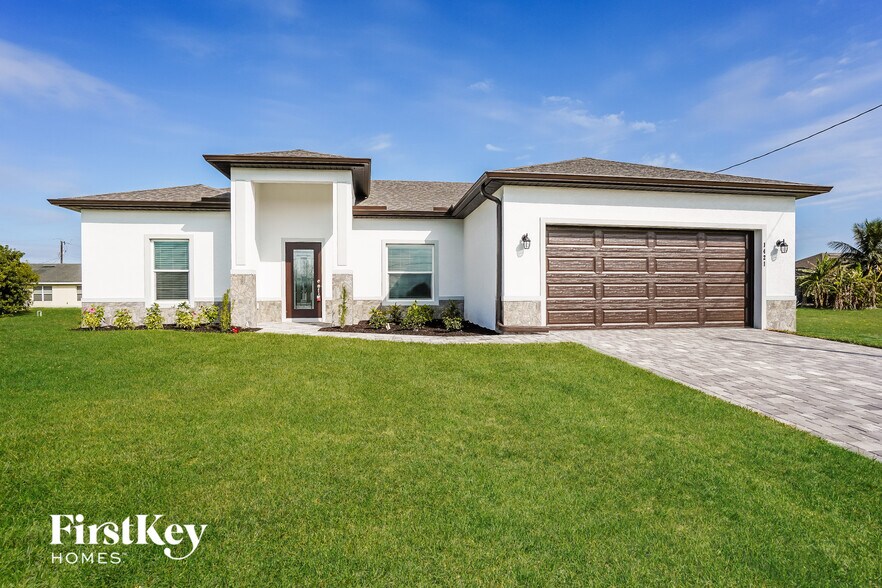 Primary Photo - 1421 NW 11th Terrace