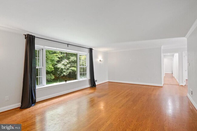 Building Photo - 7732 Canal Ct
