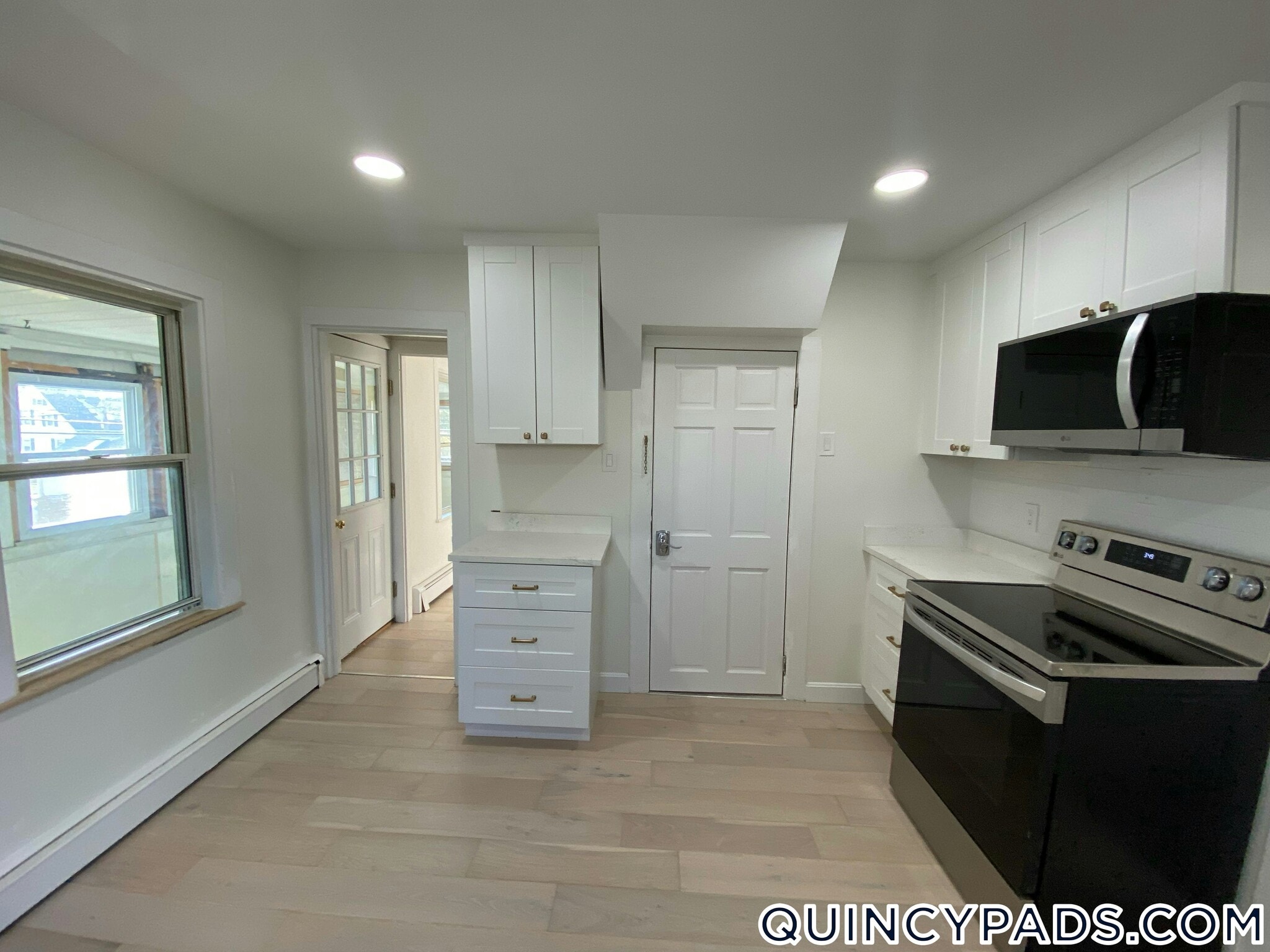 Building Photo - 71 Water St