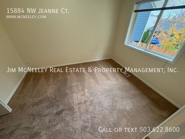 Building Photo - 15884 NW Jeanne Ct