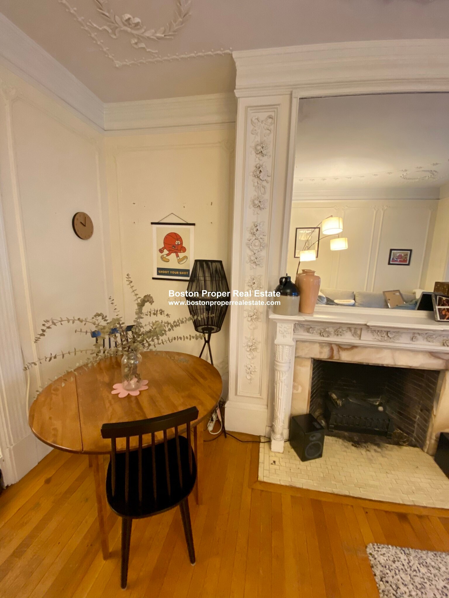 Building Photo - 477 Beacon St