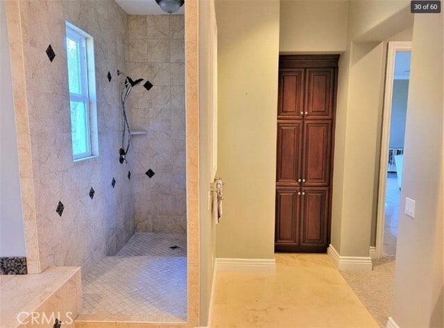 Building Photo - 15991 Oak Tree Crossing