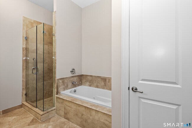 Building Photo - 50 Stone Ridge Way