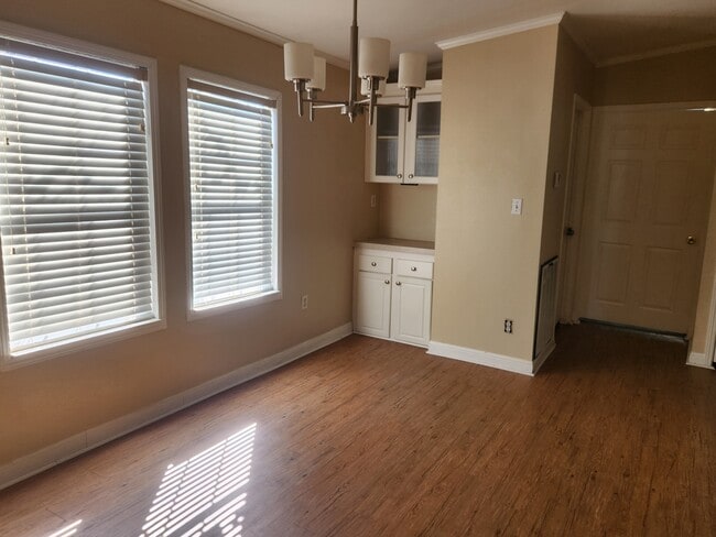 Building Photo - 7004 Marine Dr