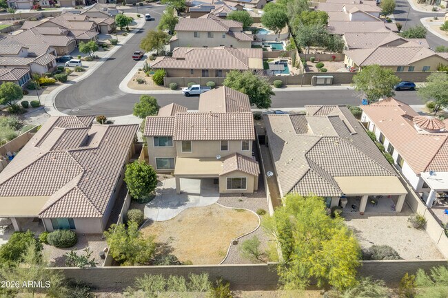 Building Photo - 2023 W Shackleton Dr