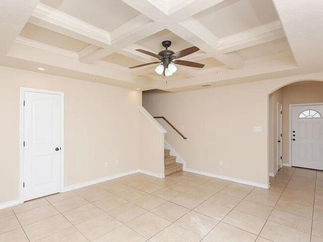 Building Photo - Modern Elegance for Rent in Prime San Antonio Location!