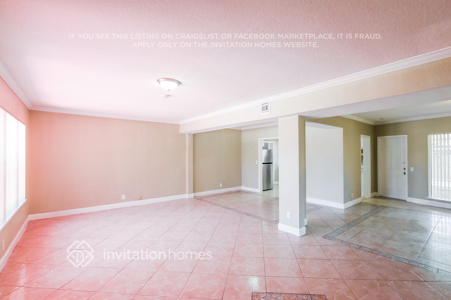 Building Photo - 761 W Dayton Cir