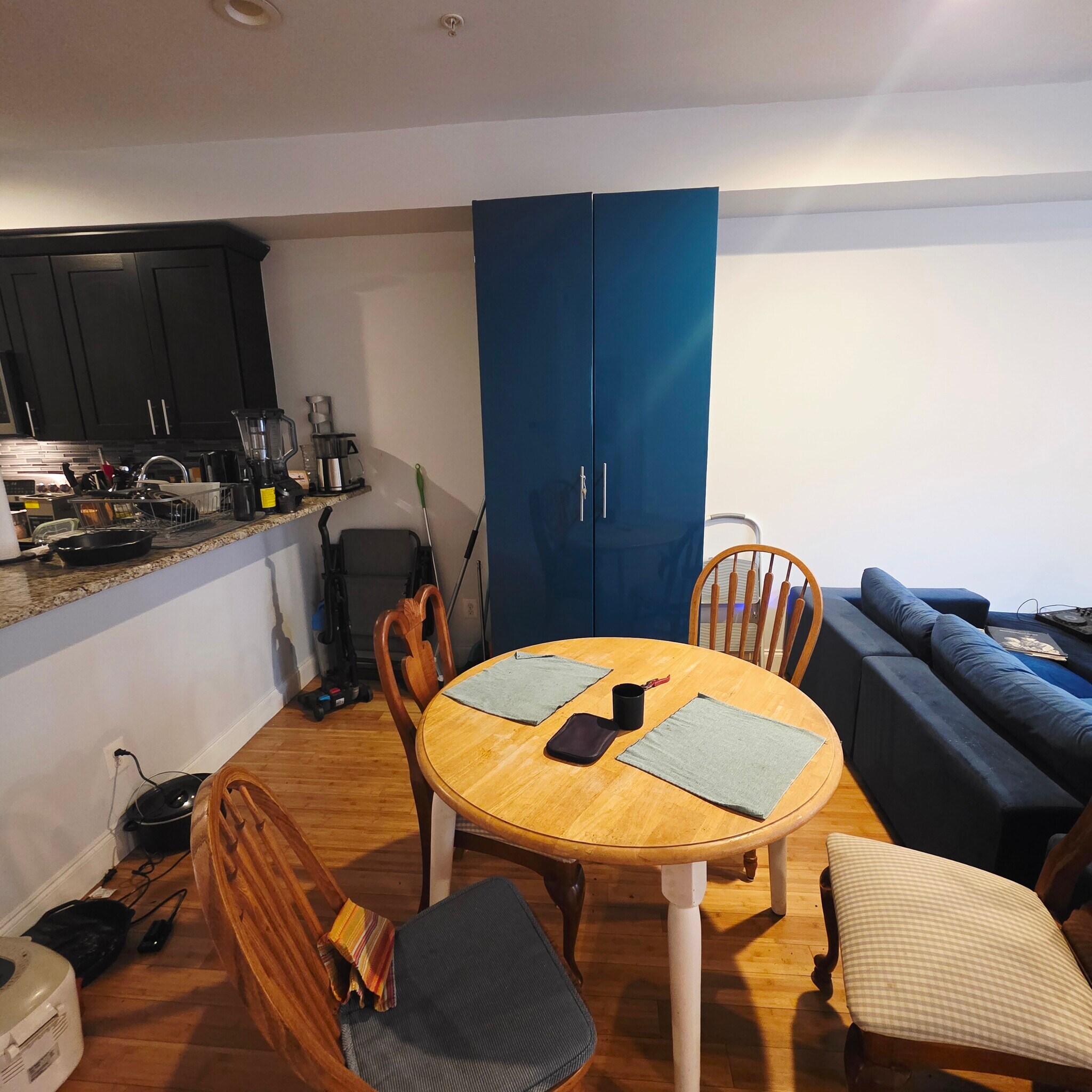 Building Photo - 628 N 11th St