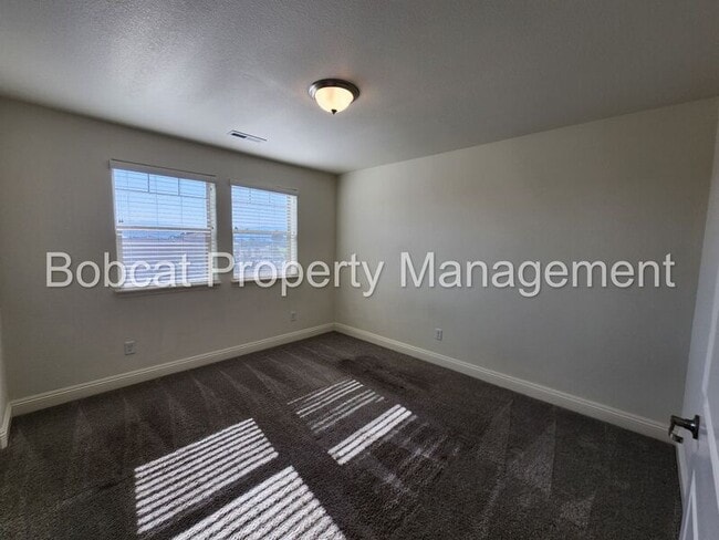 Building Photo - 1255 Correlli Ct