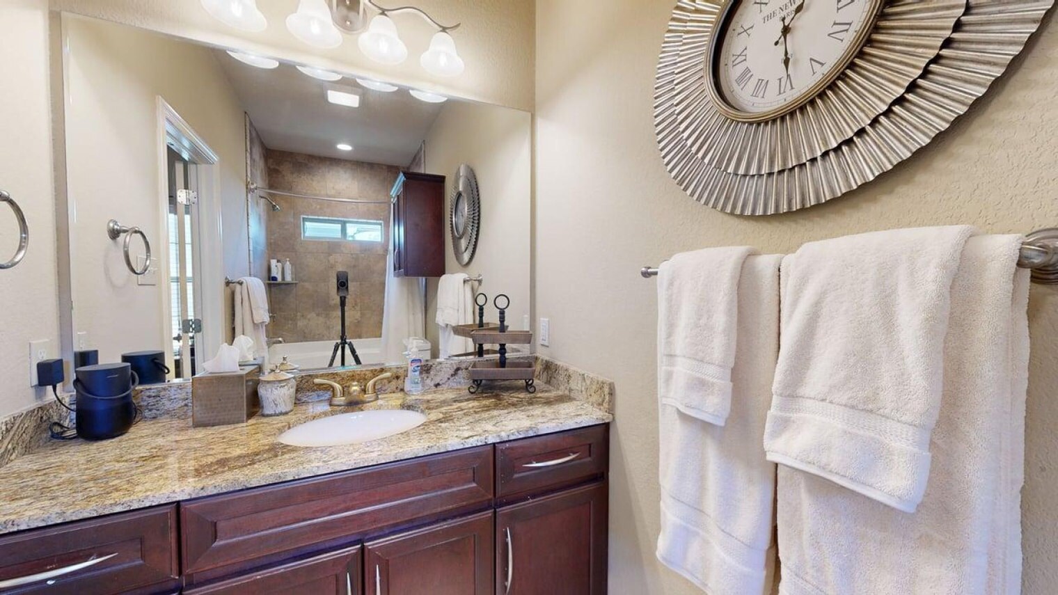 Building Photo - 3819 Black Hawk Ln