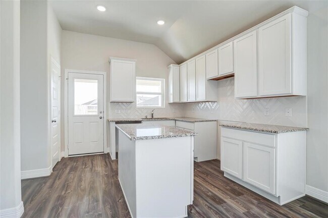 Building Photo - 21203 Oceana Hbr Ln