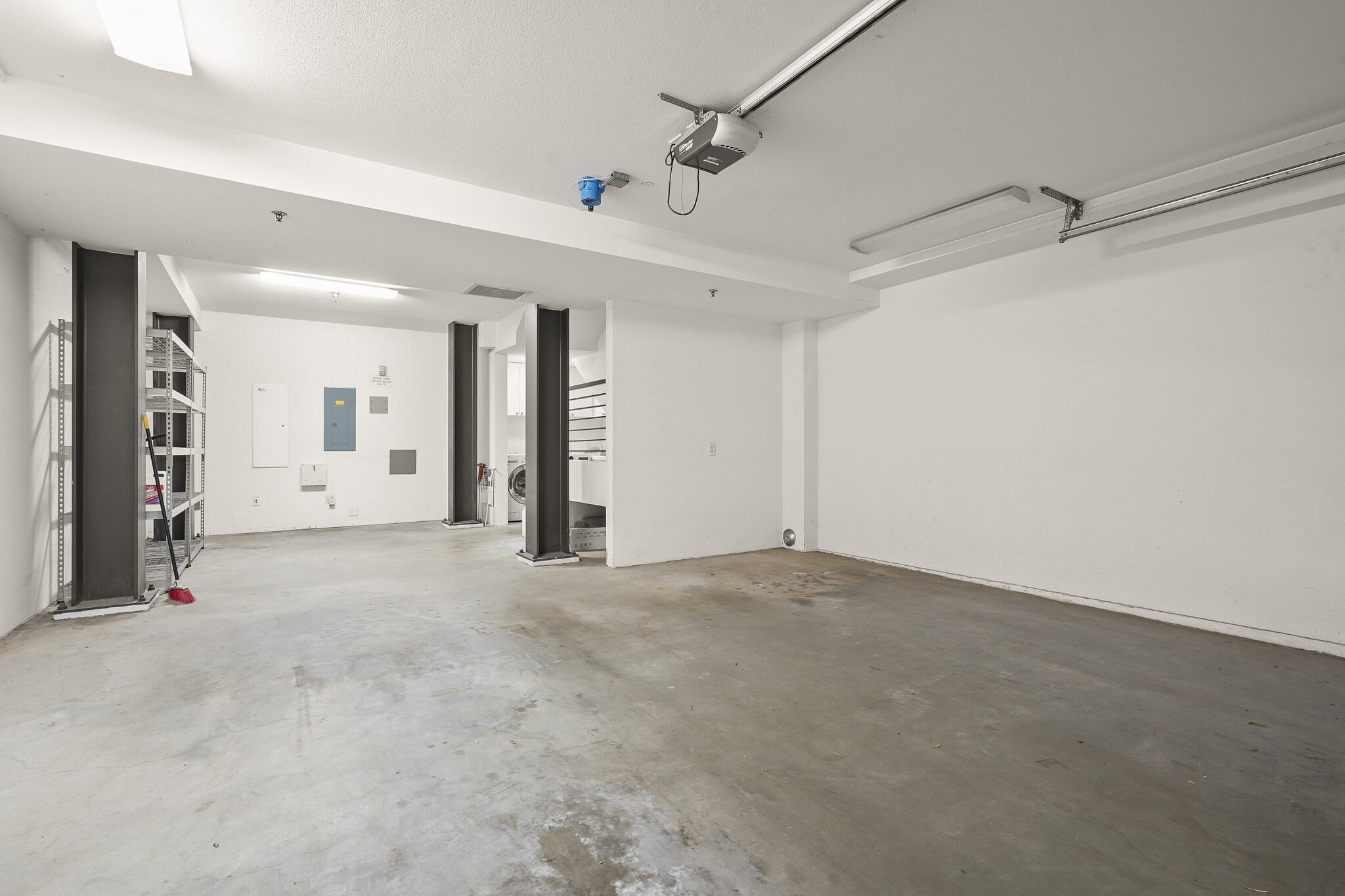 Attached 3-car garage with LG washer & dryer - 5400 Playa Vista Dr
