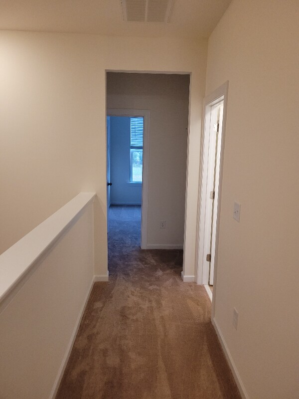 Building Photo - 302 Kephart Way