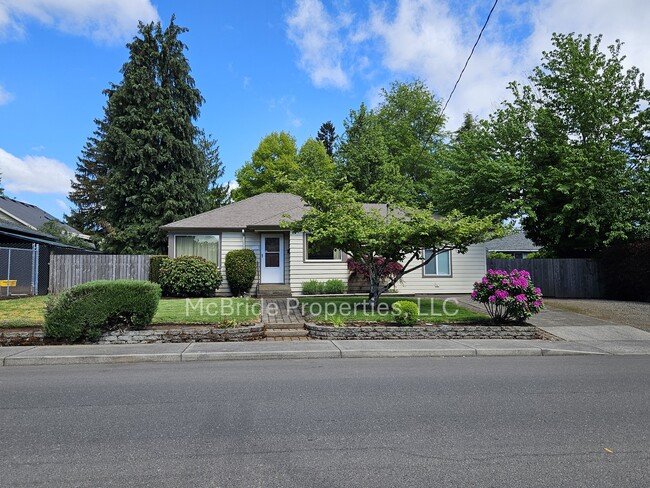 Primary Photo - 260 N Knights Bridge Rd