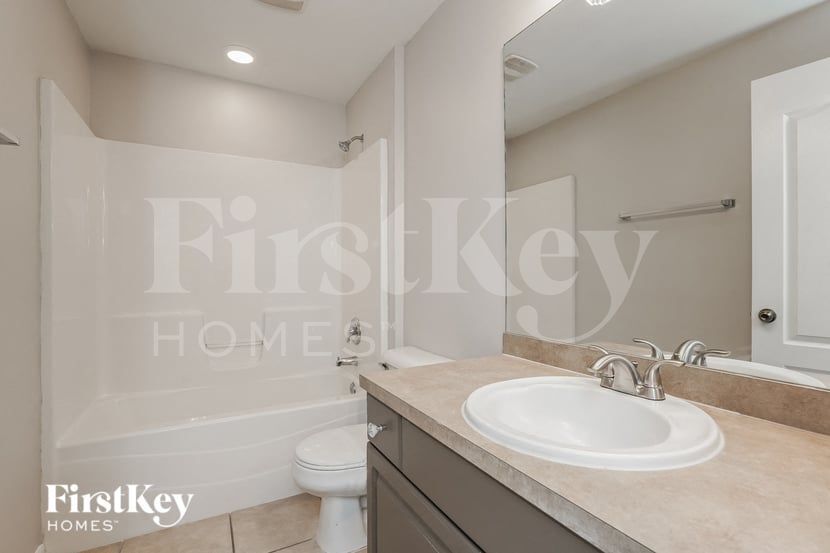 Building Photo - 2908 51st St SW