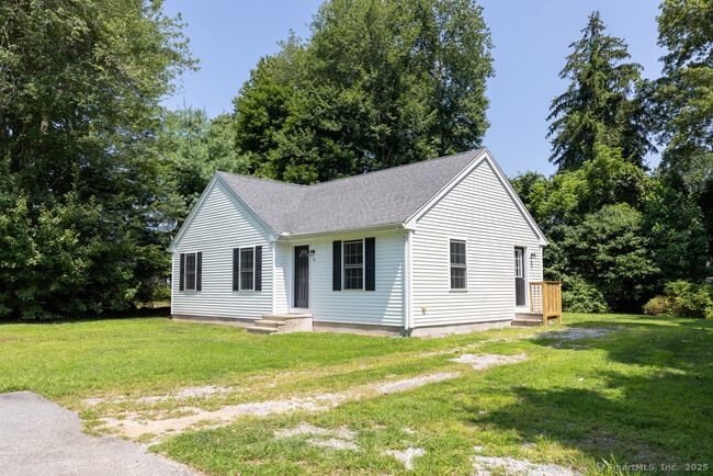 Building Photo - 9 Denmore Ln