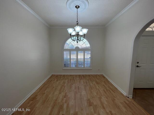 Building Photo - 2127 Forest Gate Dr W