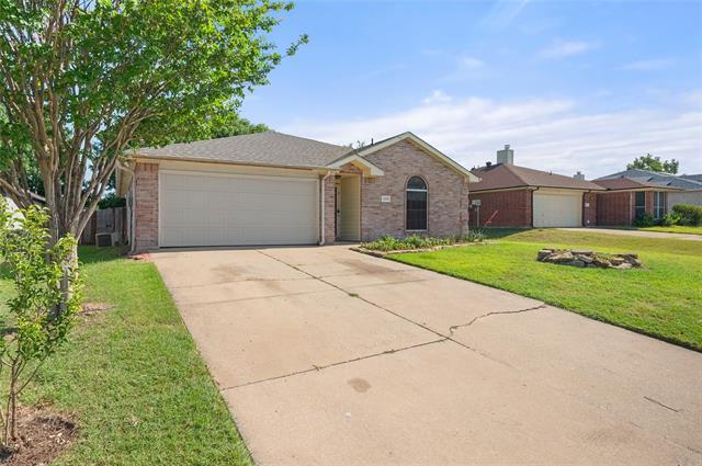 Building Photo - 235 Lake Texoma Dr