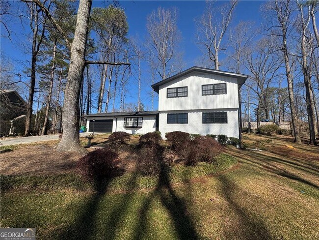 Building Photo - 4832 Valley View Ct