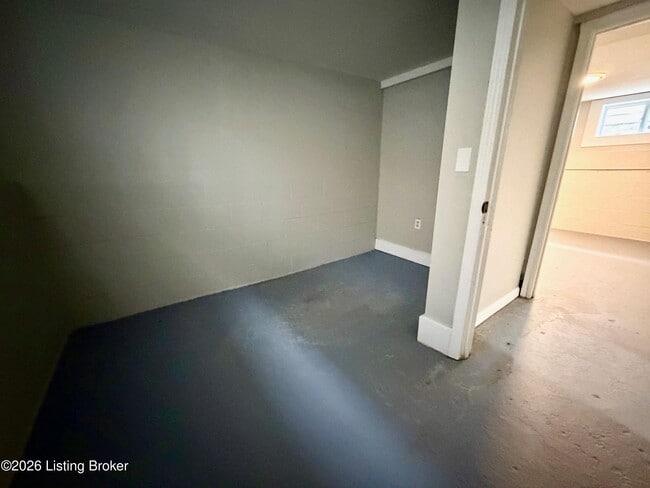 Building Photo - 1545 Catalpa St