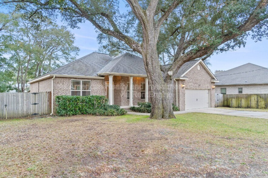 Building Photo - 209 Casper Dr