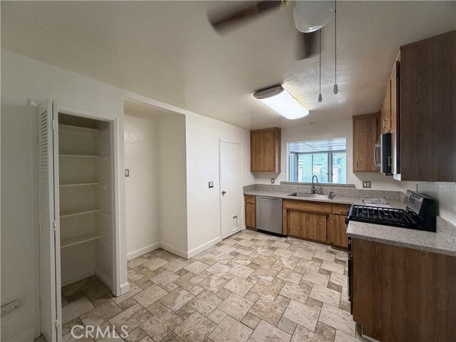 Building Photo - 5481 Marion Ave