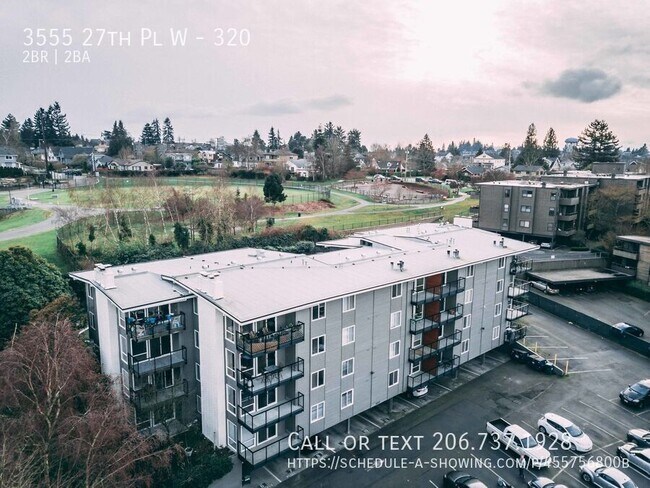 Building Photo - 3555 27th Pl W