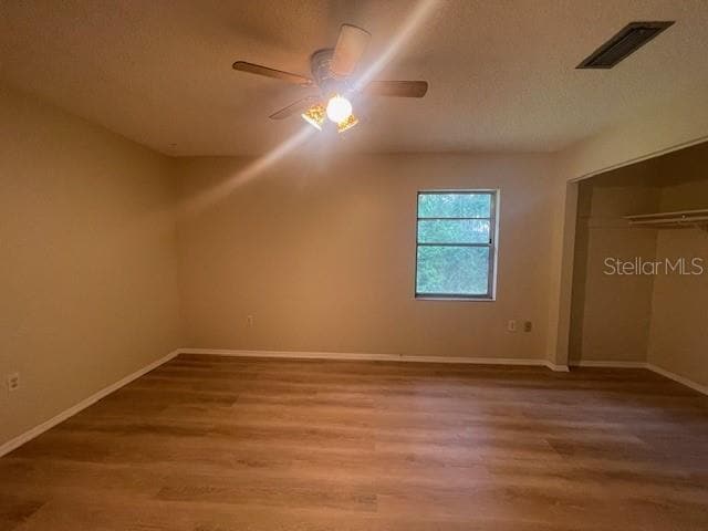 Building Photo - 333 W Alamo Dr