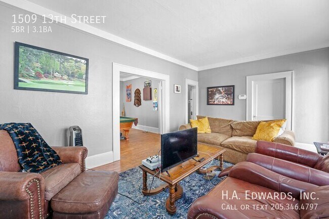 Building Photo - 1509 13th St
