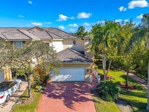 Building Photo - 5505 NW 112th Path