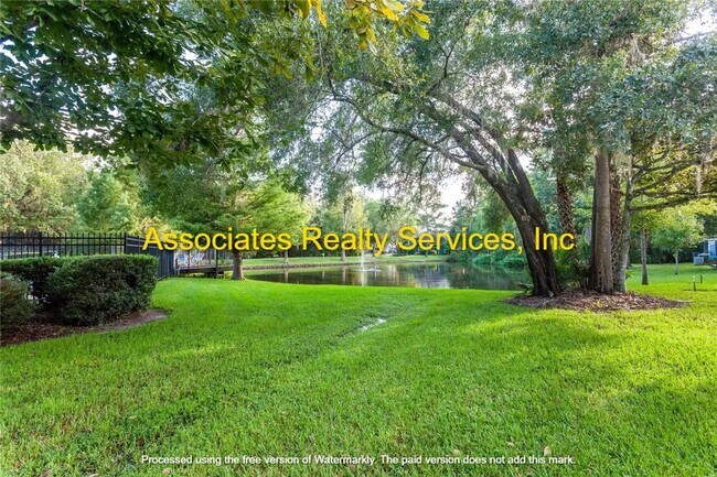 Building Photo - GREAT LOCATION-  3 Bedroom- LOOK!