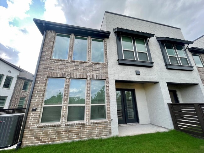 Building Photo - 16518 Amber Patina Ln