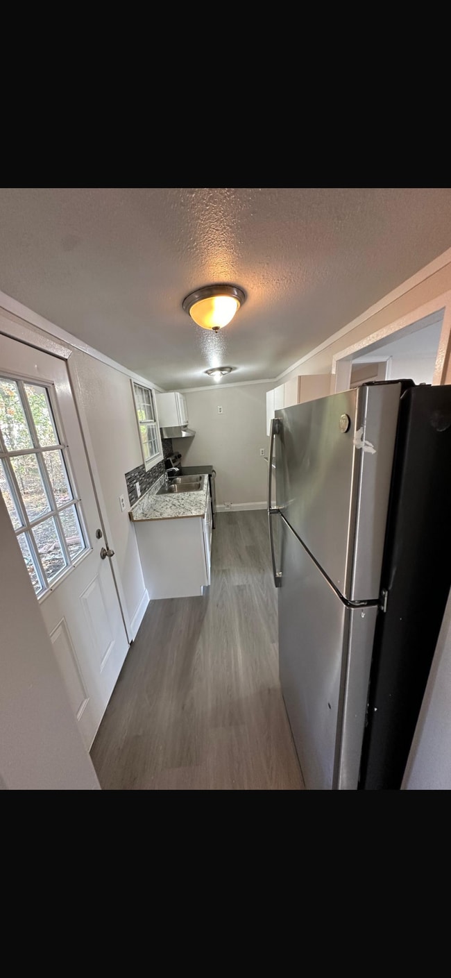 Kitchen - 2308 W 6th Ave