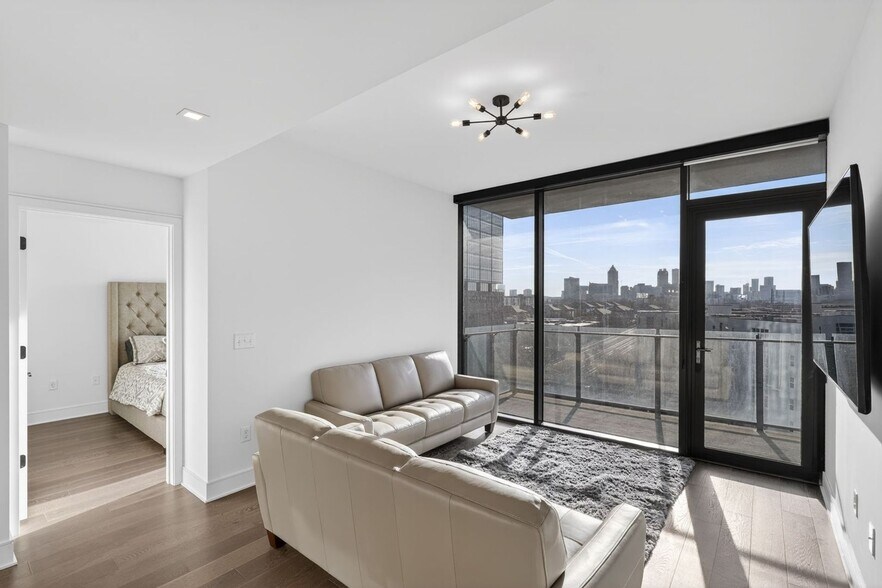 Building Photo - 788 West Marietta St NW