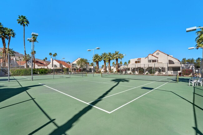 Building Photo - 73322 Shadow Mountain Dr