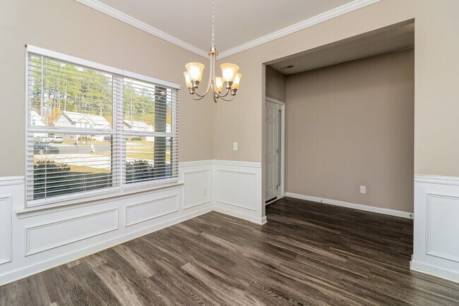 Building Photo - 97 Moss Way