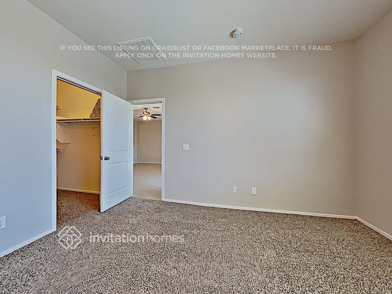 Building Photo - 18357 W Via Del Sol