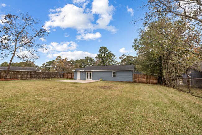 Building Photo - Trailwood