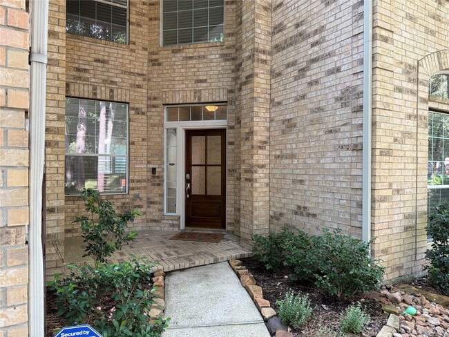 Building Photo - 98 W Knightsbridge Dr