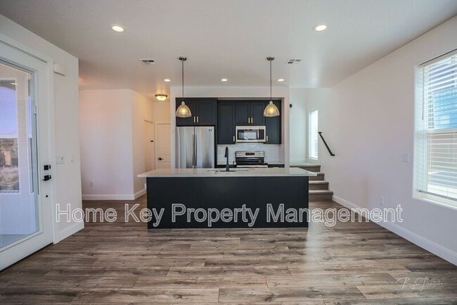 Building Photo - 5528 S Ochre Ln