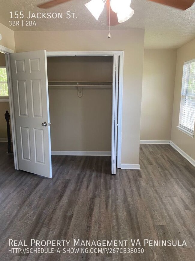 Building Photo - 3 Bedroom, 1.5 bath home for Rent in Walla...