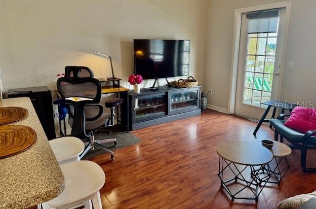 Building Photo - 860 N Orange Ave