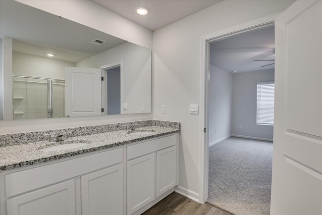 Building Photo - 1040 Quaint Parish Cir