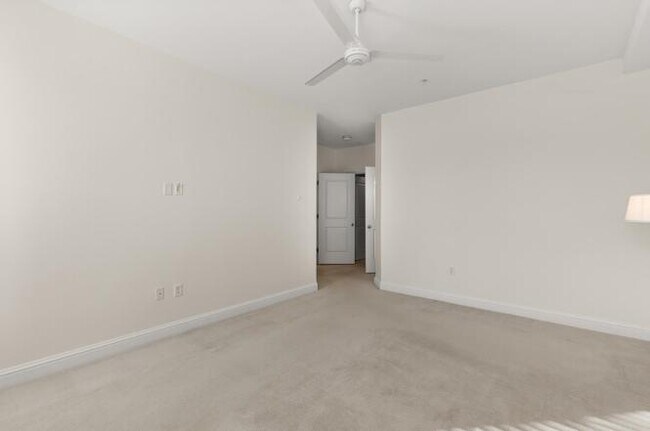 Building Photo - Portsmouth