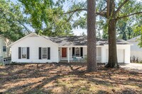 Building Photo - 4158 Arlington Rd