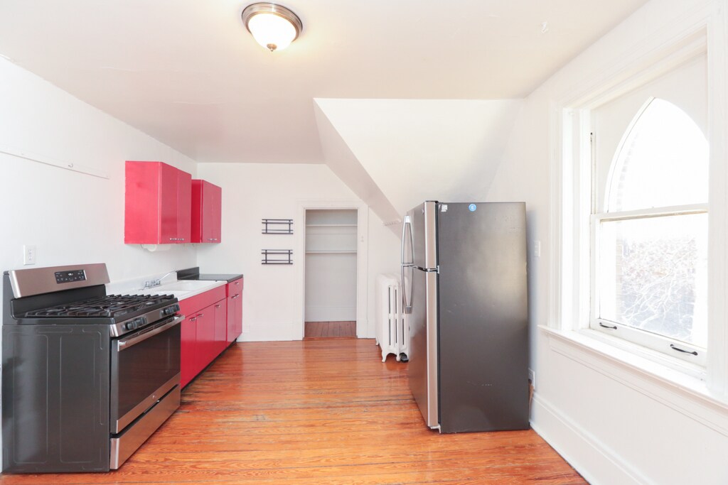 Building Photo - 1134 Westover Ave